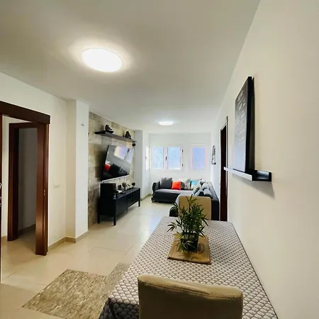 Piso Familiar Centrico Campillo Semesterbostad *