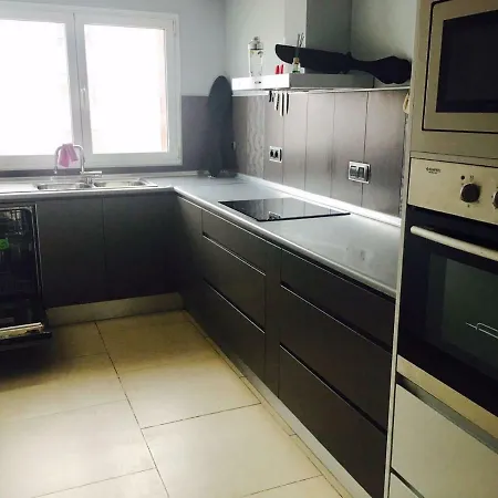 Piso Familiar Centrico Campillo بيت للعطل