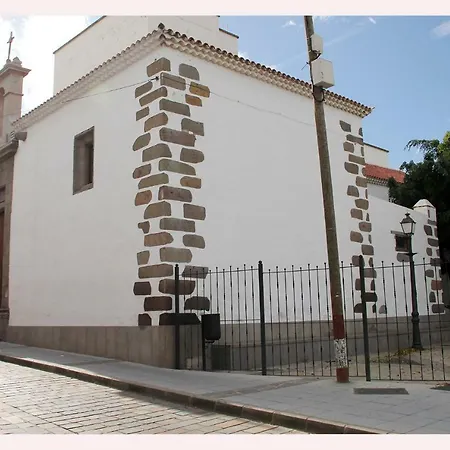 Piso Familiar Centrico Campillo טלדה