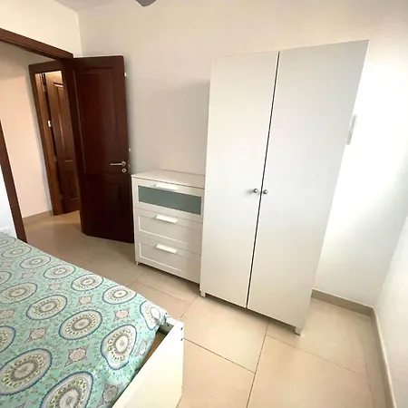 Holiday home Piso Familiar Centrico Campillo