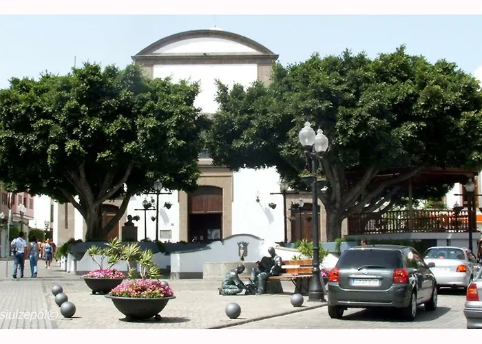 Nyaraló Piso Familiar Centrico Campillo *