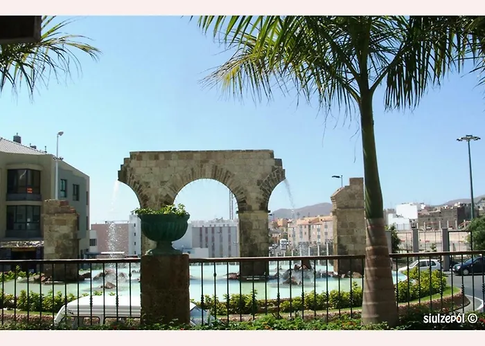 Piso Familiar Centrico Campillo *